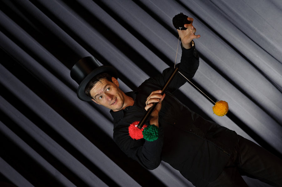 Witzige Zaubershow am Geburtstag